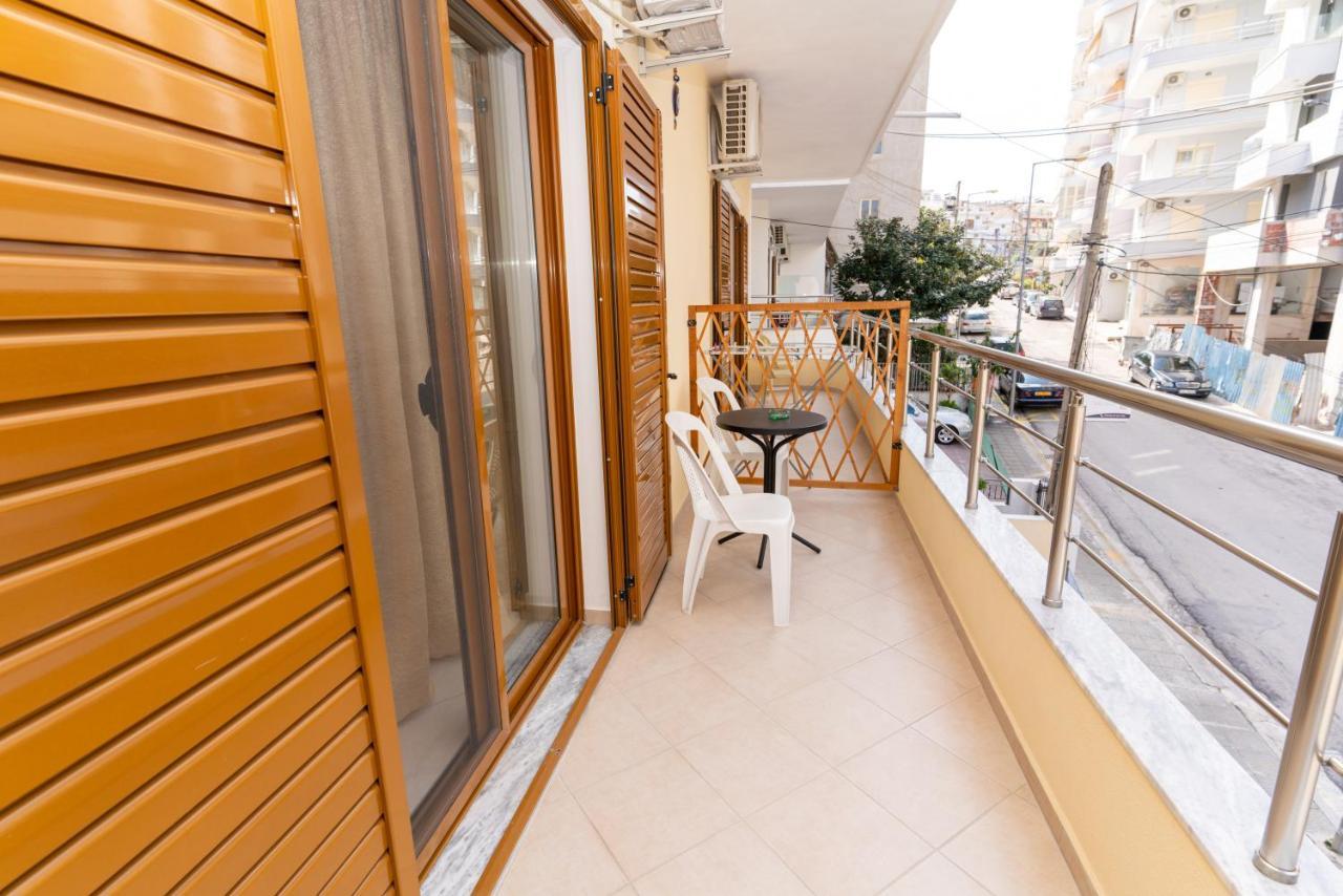 Sheme'S Apartments Sarandë Esterno foto