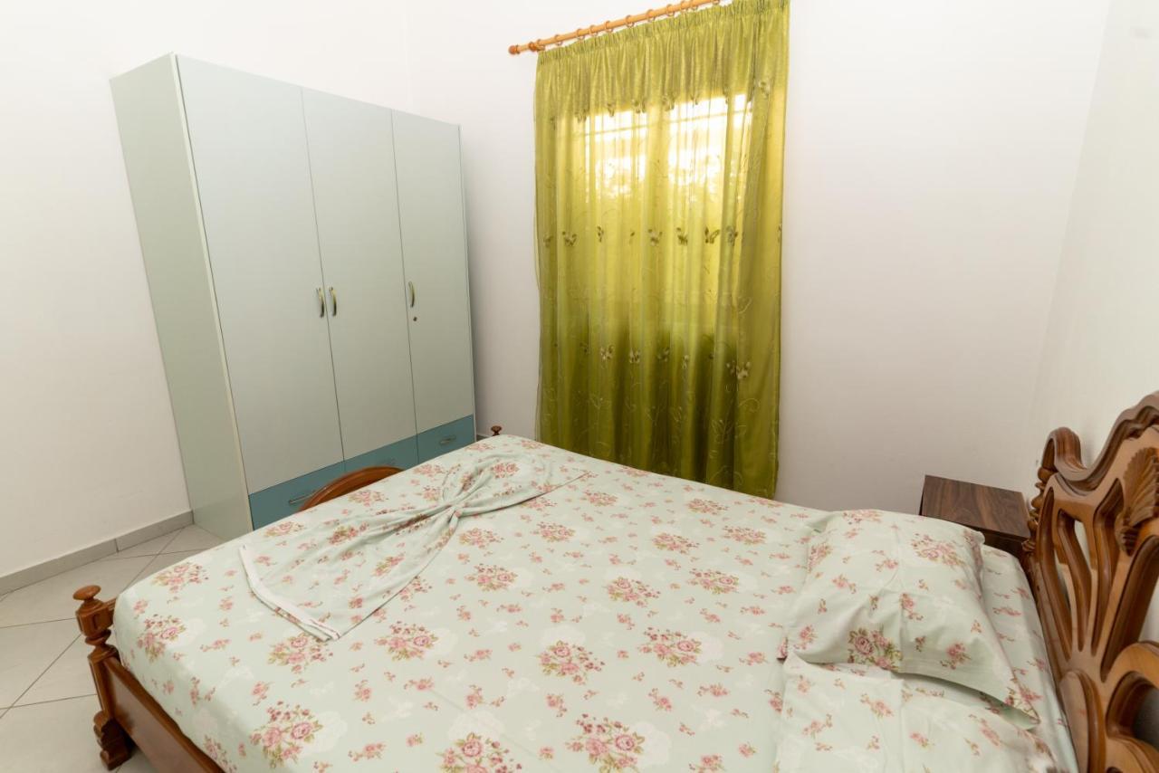 Sheme'S Apartments Sarandë Esterno foto