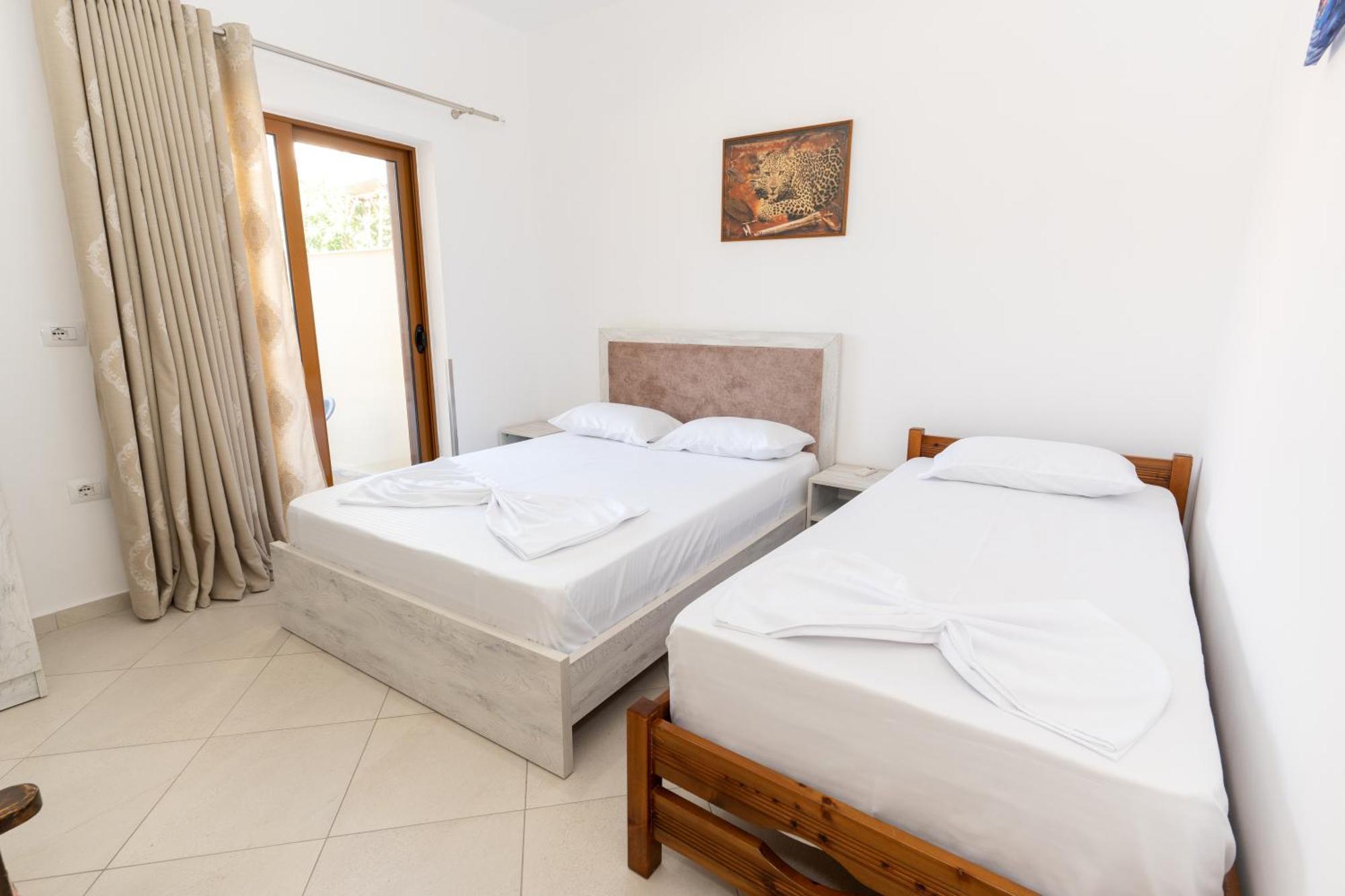 Sheme'S Apartments Sarandë Esterno foto