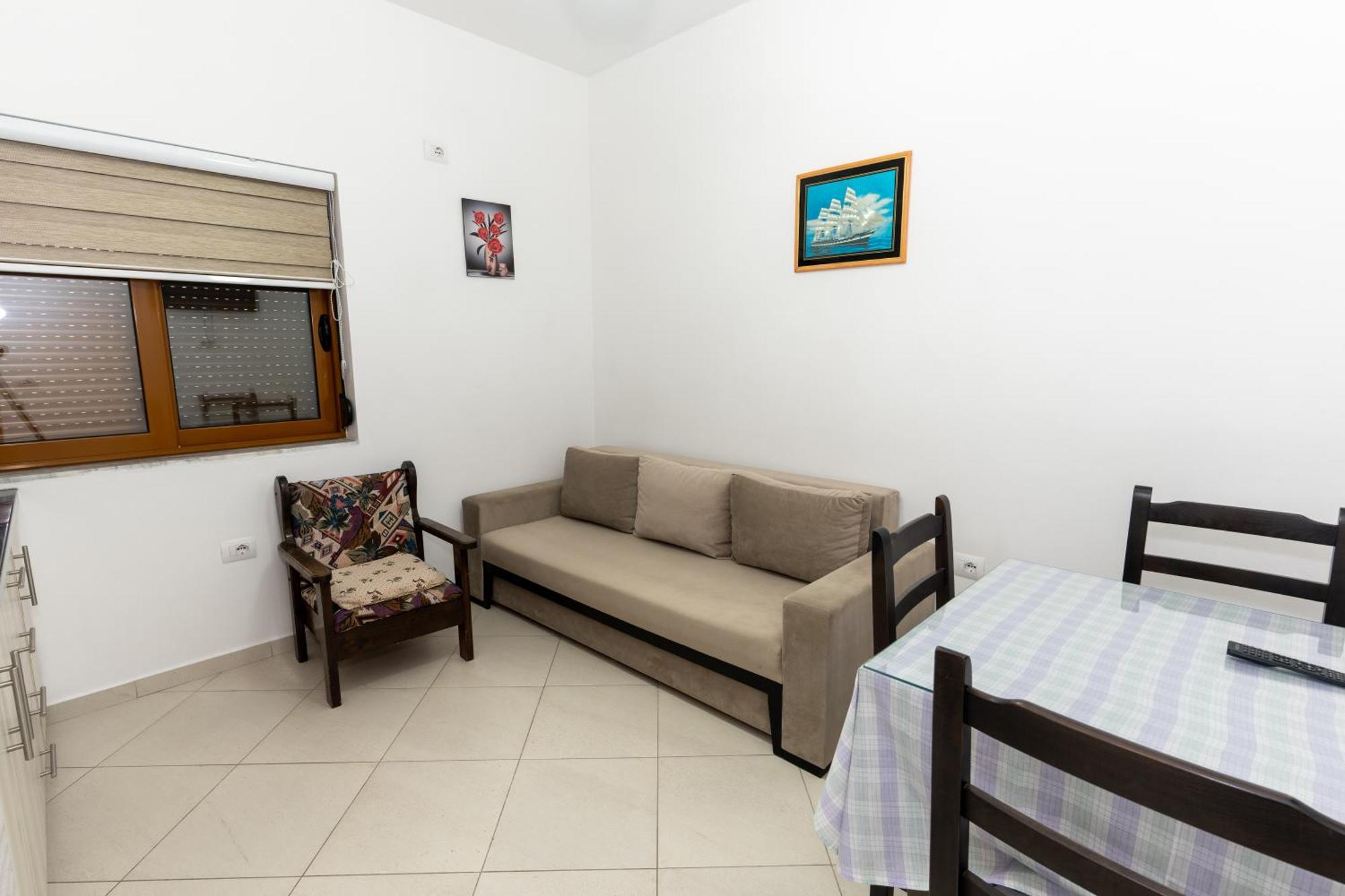 Sheme'S Apartments Sarandë Esterno foto