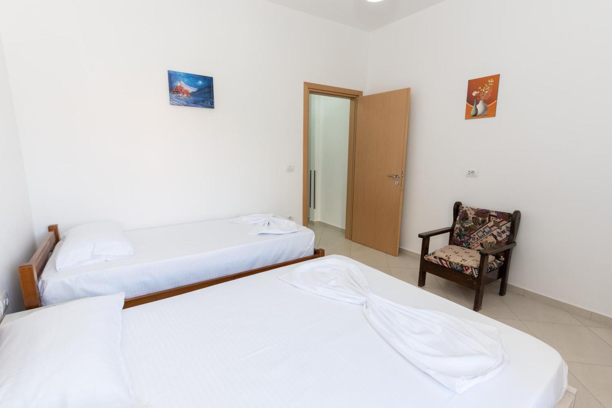 Sheme'S Apartments Sarandë Esterno foto