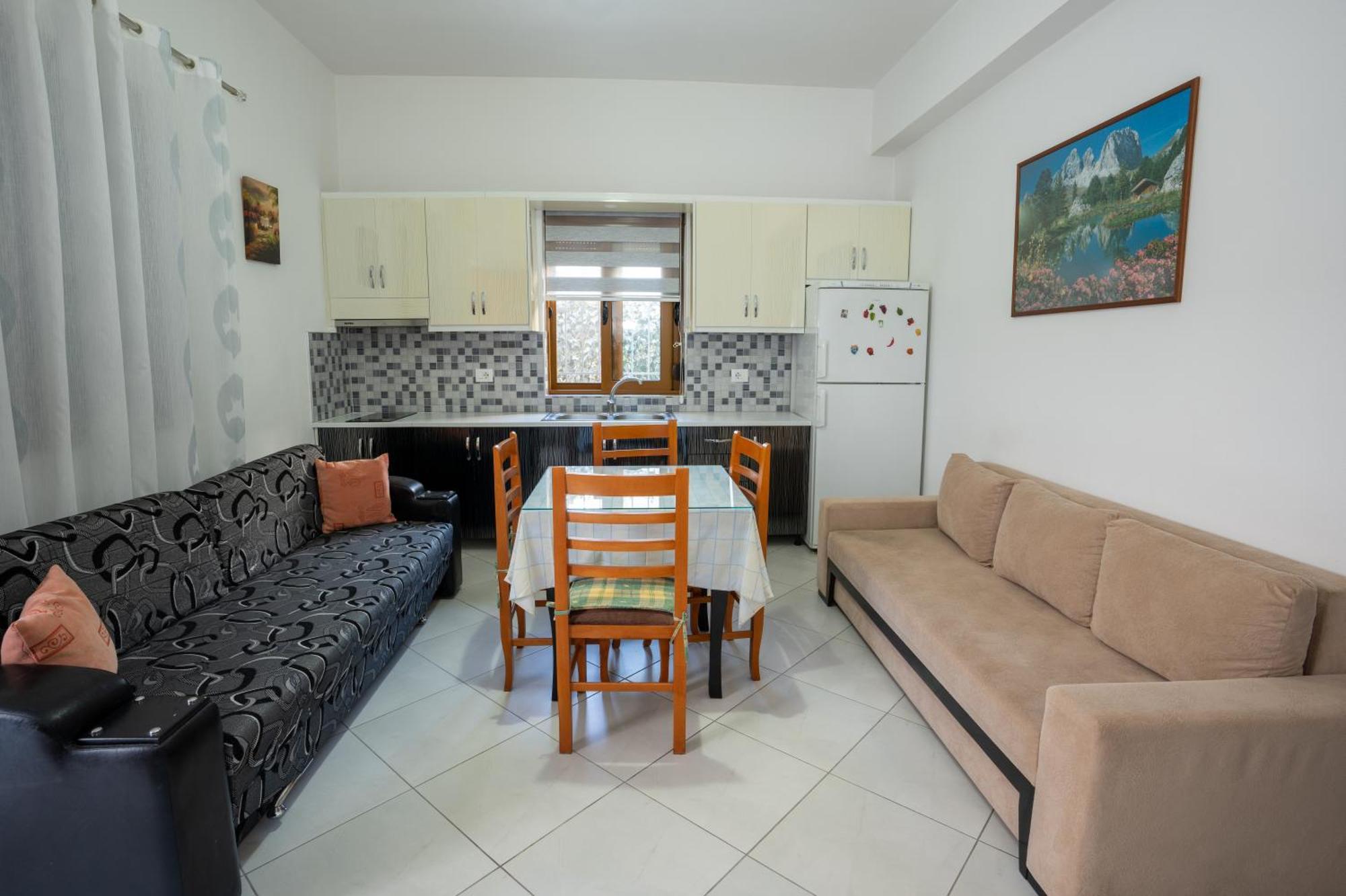 Sheme'S Apartments Sarandë Esterno foto